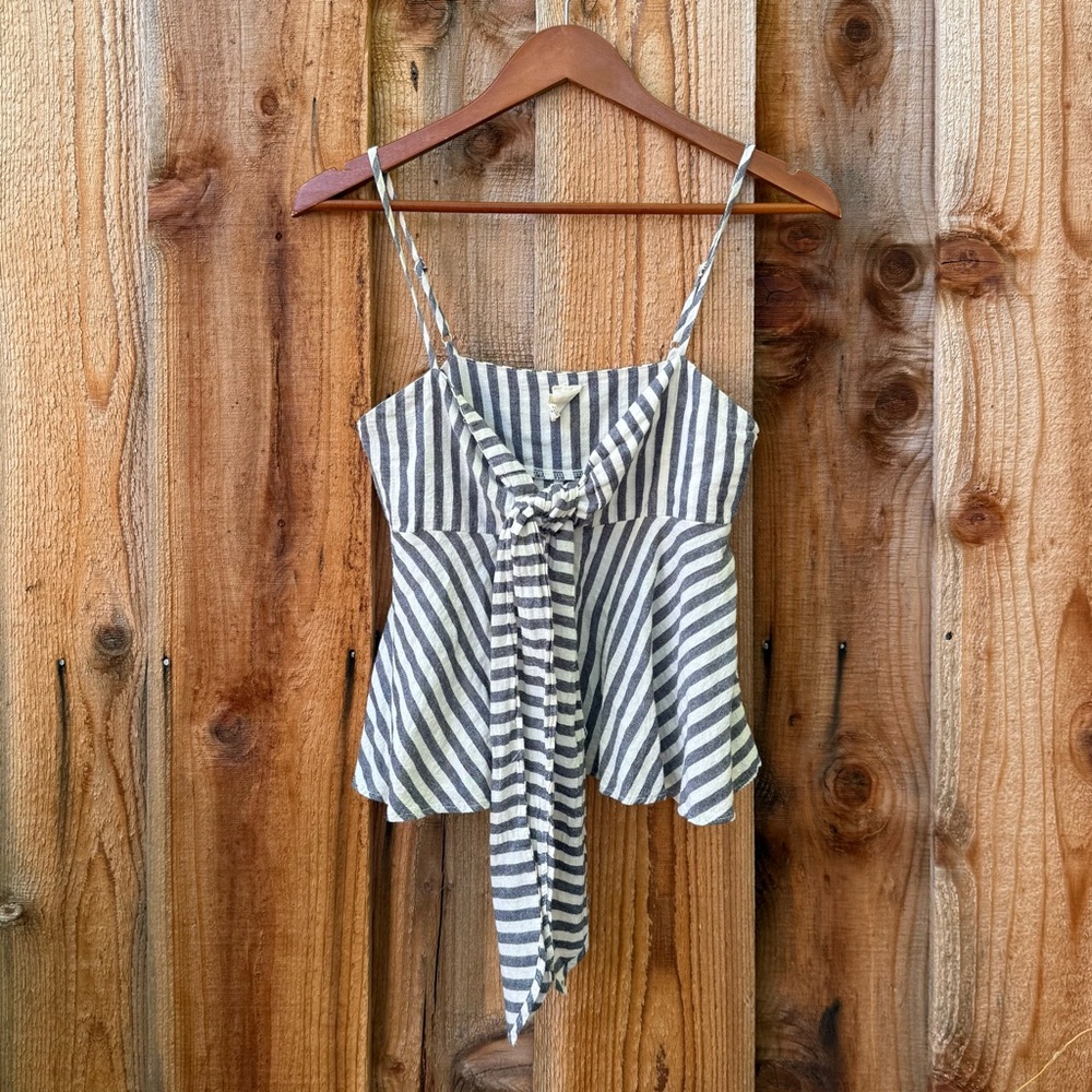 Vintage Sailor Gray and White Striped Cotton Front Tie Peplum Tank 🌿